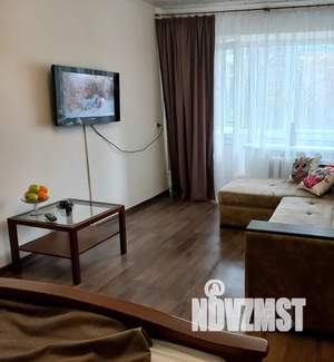 1-к квартира, посуточно, 32м2, 4/4 этаж