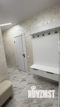 1-к квартира, посуточно, 39м2, 2/16 этаж