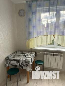 1-к квартира, посуточно, 35м2, 6/9 этаж