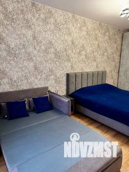 1-к квартира, посуточно, 39м2, 4/9 этаж