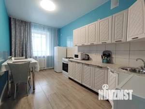 1-к квартира, посуточно, 40м2, 1/10 этаж