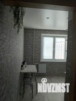 1-к квартира, посуточно, 37м2, 7/9 этаж