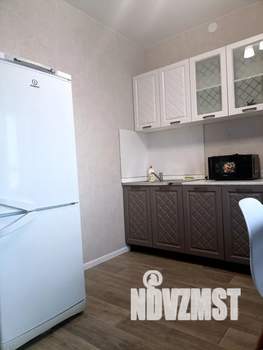 1-к квартира, посуточно, 42м2, 1/16 этаж