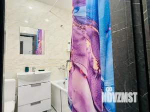 Студия квартира, посуточно, 35м2, 3/9 этаж