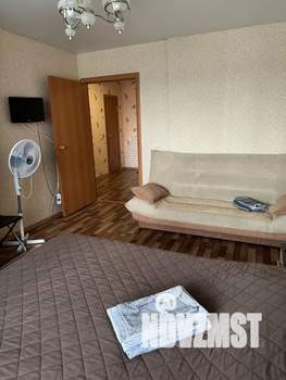 1-к квартира, посуточно, 32м2, 4/16 этаж