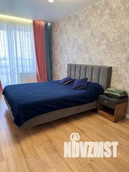 1-к квартира, посуточно, 39м2, 4/9 этаж