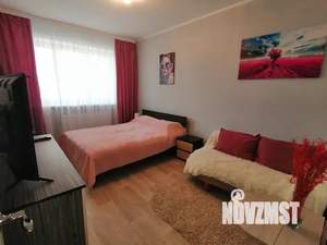 1-к квартира, посуточно, 40м2, 1/9 этаж