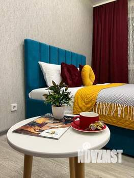 1-к квартира, посуточно, 38м2, 2/9 этаж