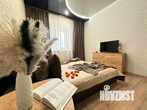 1-к квартира, посуточно, 42м2, 2/16 этаж