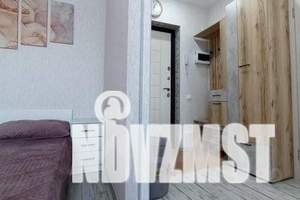 1-к квартира, посуточно, 37м2, 1/18 этаж