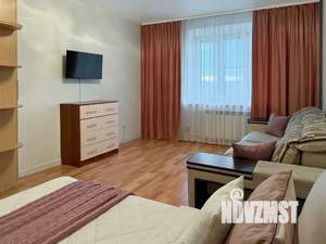 1-к квартира, посуточно, 41м2, 7/12 этаж