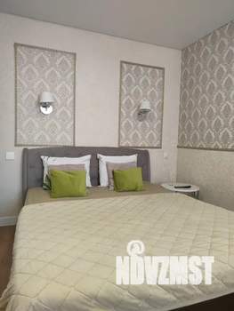 1-к квартира, посуточно, 43м2, 9/16 этаж