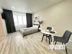 Студия квартира, посуточно, 31м2, 1/9 этаж