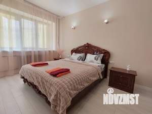 1-к квартира, посуточно, 43м2, 1/1 этаж