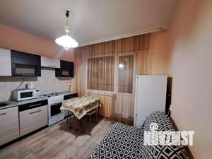 1-к квартира, посуточно, 47м2, 10/10 этаж