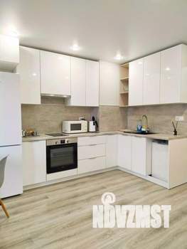 1-к квартира, посуточно, 56м2, 1/1 этаж