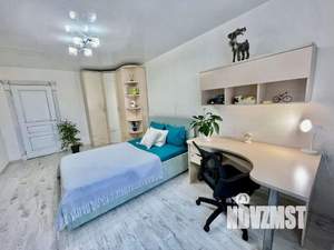 3-к квартира, посуточно, 80м2, 1/1 этаж