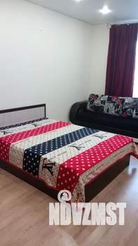 1-к квартира, посуточно, 43м2, 11/16 этаж