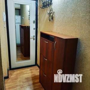 1-к квартира, посуточно, 32м2, 3/5 этаж