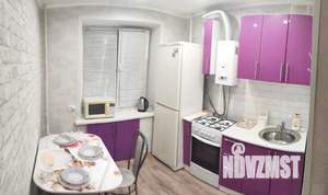 3-к квартира, посуточно, 56м2, 3/5 этаж