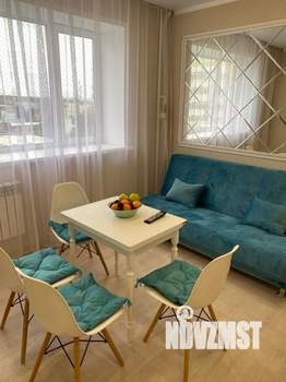 1-к квартира, посуточно, 43м2, 7/10 этаж