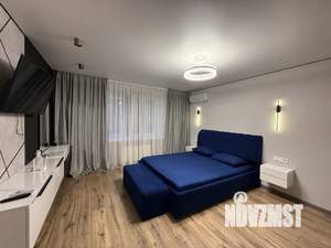 1-к квартира, посуточно, 42м2, 5/10 этаж