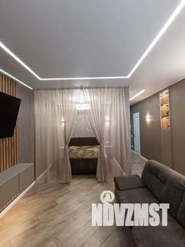 Студия квартира, посуточно, 43м2, 9/18 этаж