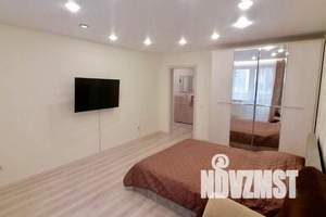 1-к квартира, посуточно, 47м2, 3/9 этаж