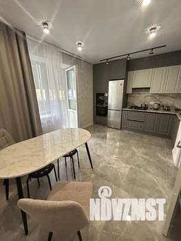 1-к квартира, посуточно, 40м2, 4/8 этаж