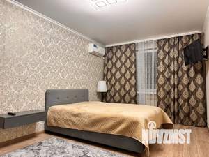 1-к квартира, посуточно, 33м2, 5/5 этаж