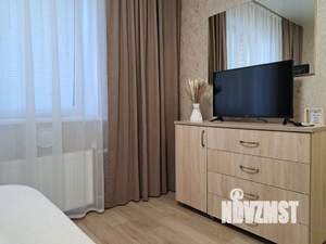 Студия квартира, посуточно, 30м2, 1/9 этаж