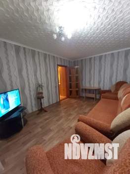 2-к квартира, посуточно, 50м2, 1/5 этаж