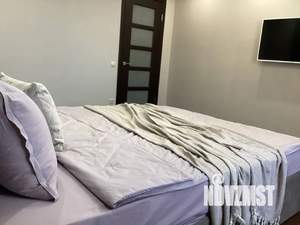 1-к квартира, посуточно, 41м2, 8/10 этаж