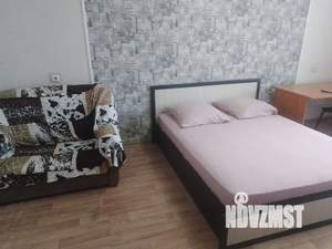 1-к квартира, посуточно, 39м2, 7/10 этаж