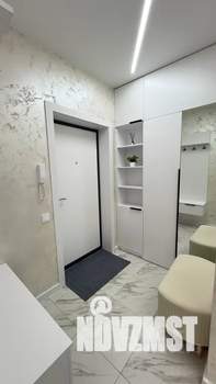 1-к квартира, посуточно, 39м2, 2/19 этаж