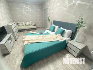 1-к квартира, посуточно, 43м2, 4/9 этаж