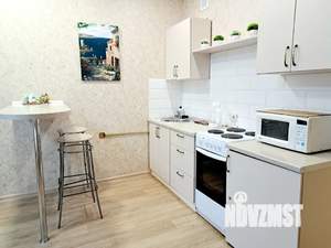 Студия квартира, посуточно, 30м2, 1/9 этаж