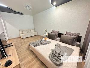1-к квартира, посуточно, 42м2, 2/16 этаж