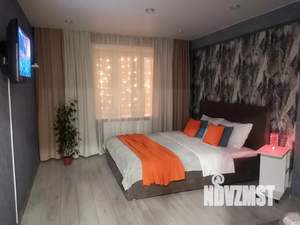 1-к квартира, посуточно, 44м2, 2/18 этаж