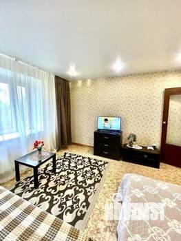 1-к квартира, посуточно, 40м2, 1/1 этаж