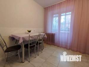 2-к квартира, посуточно, 60м2, 1/1 этаж