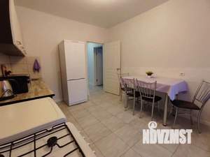 2-к квартира, посуточно, 60м2, 1/1 этаж