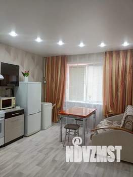 1-к квартира, посуточно, 39м2, 1/10 этаж