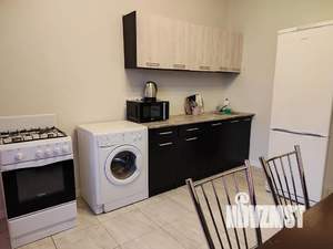 2-к квартира, посуточно, 65м2, 1/10 этаж