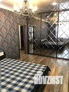 1-к квартира, посуточно, 42м2, 14/16 этаж