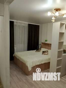 1-к квартира, посуточно, 32м2, 3/5 этаж