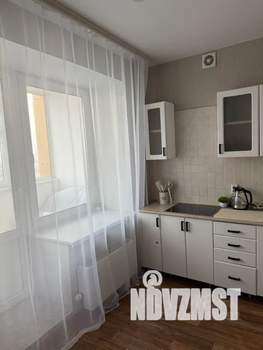 1-к квартира, посуточно, 40м2, 12/16 этаж