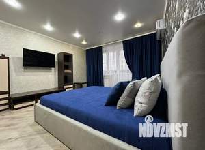 1-к квартира, посуточно, 42м2, 6/10 этаж