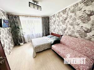 1-к квартира, посуточно, 54м2, 1/1 этаж