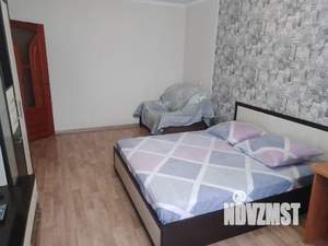 1-к квартира, посуточно, 39м2, 7/10 этаж